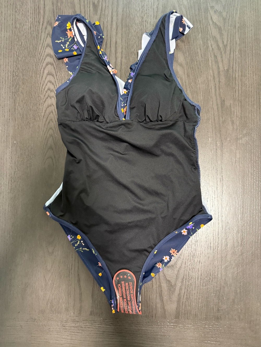 Summer Mae Black Swimsuit Size S - Picture 7 of 8